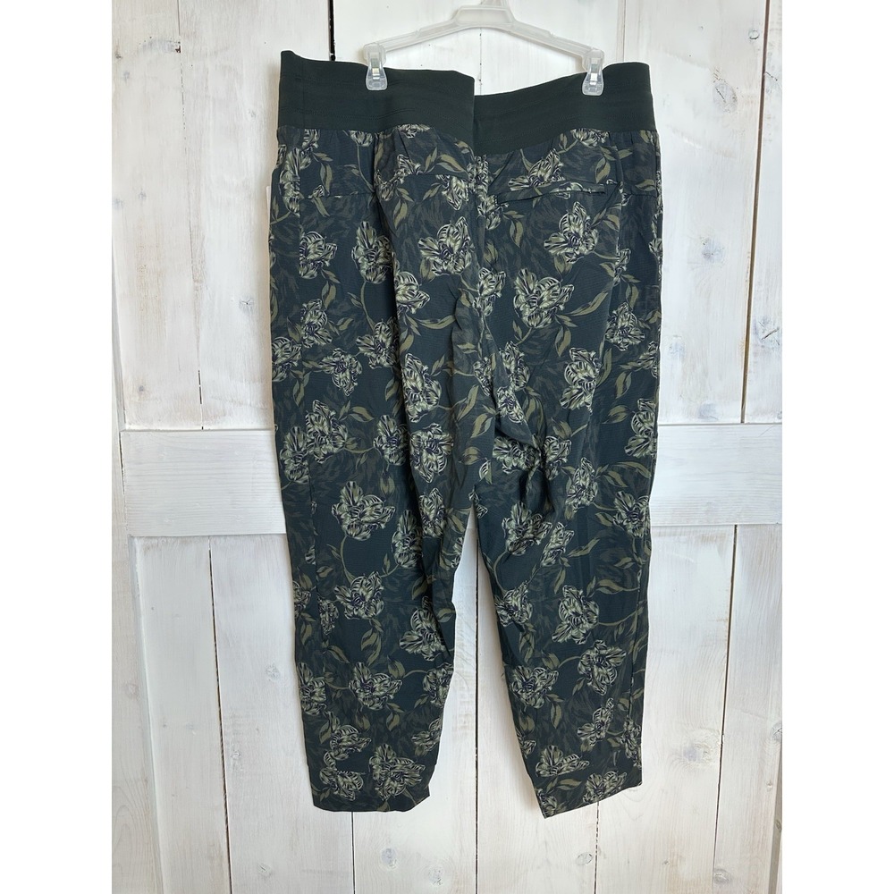 Athleta Trekkie North Printed Jogger, Terra Firma Olive Floral SIZE 20 Plus NWT - Picture 9 of 12